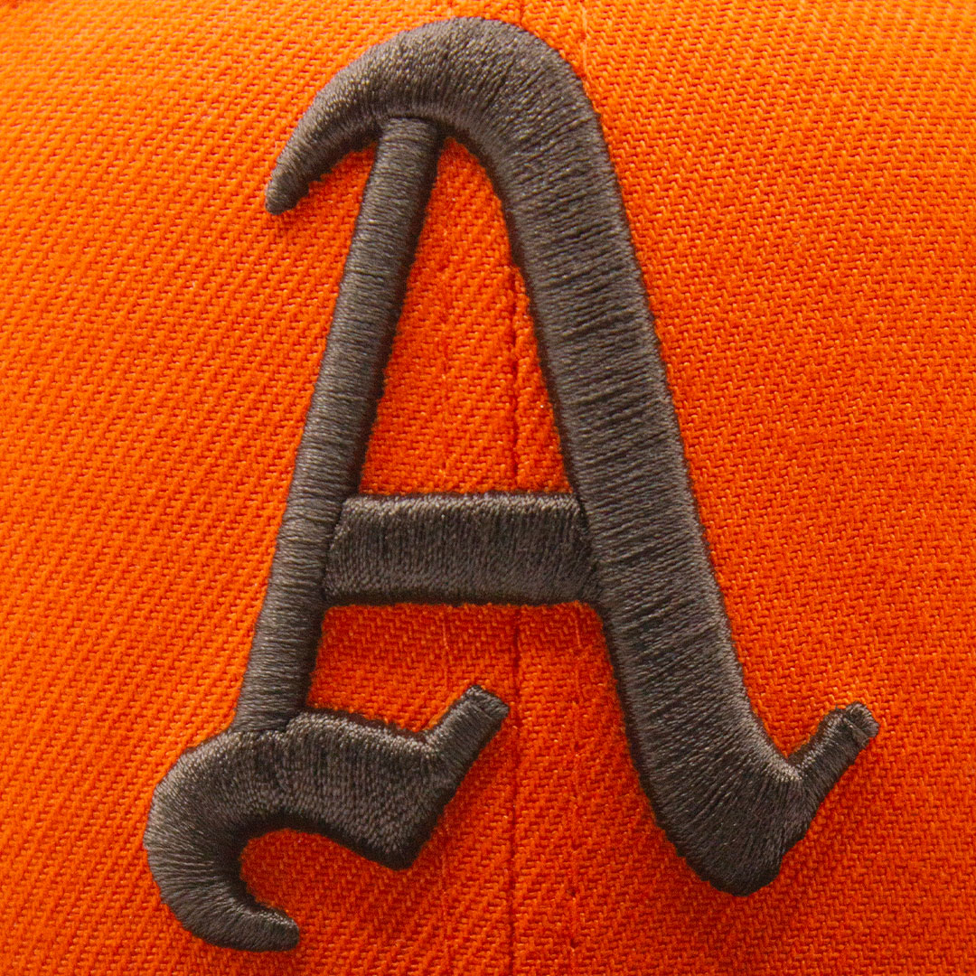 NEW ERA OAKLAND ATHLETICS 1929 WORLD SERIES SIDE PATCH ORANGE & BROWN